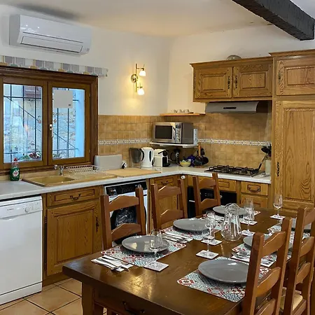 Дом отдыха Mountain View - 3-bedroom, Air-conditioned In *